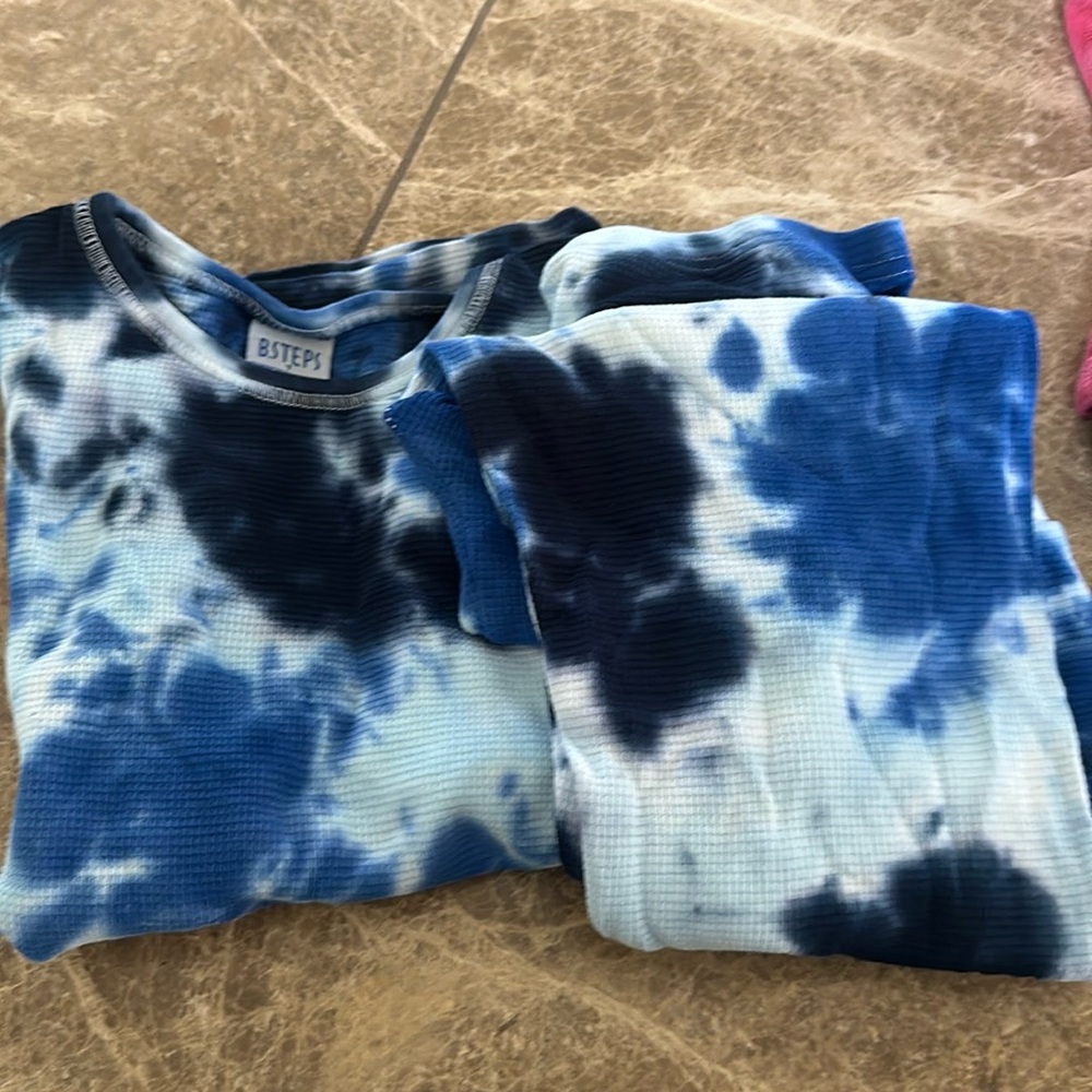 BSteps pajama set size 7 never worn